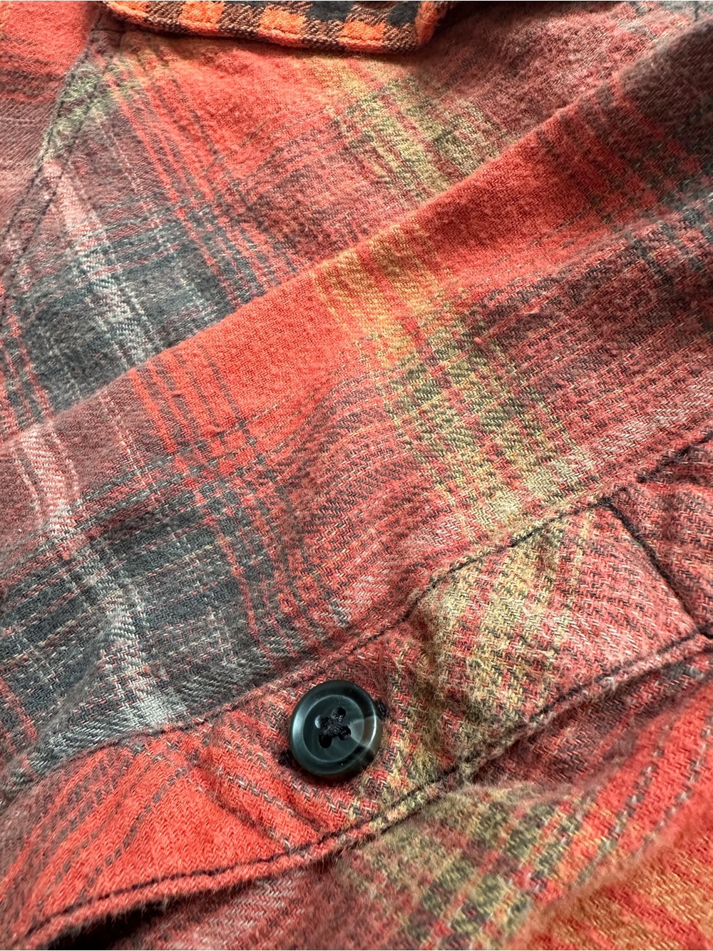 Urban Outfitters BDG Rayne Flannel Boxy Cropped Shirt Scottish Checked Red Small - Picture 12 of 15